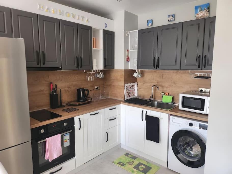 Harmony Apartment Varna Bagian luar foto