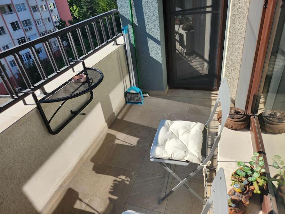 Harmony Apartment Varna Bagian luar foto